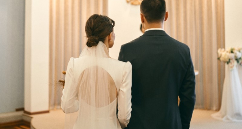 В зеркальную дату сентября в брак вступили 9 пар в Костромской области