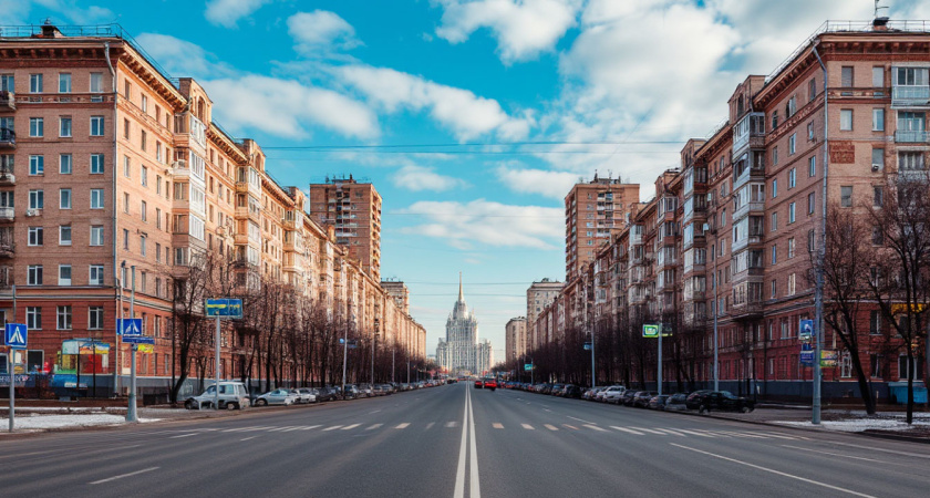 Цевло — город-призрак: сотни пустых квартир, болота вокруг и лишь горстка выживших