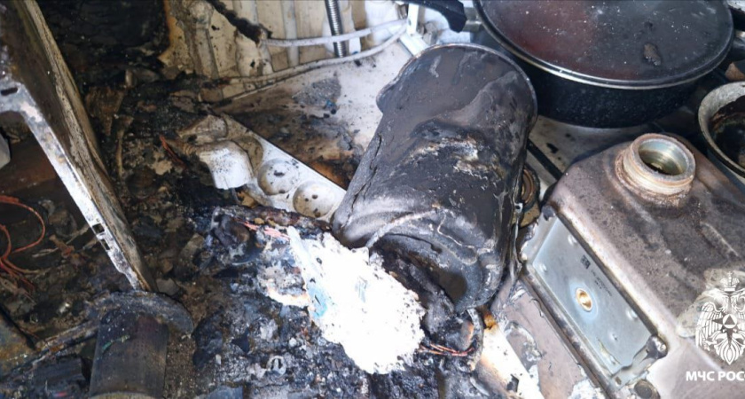 Ожоги лица, шеи и рук: в Костроме при пожаре пострадала 70-летняя женщина