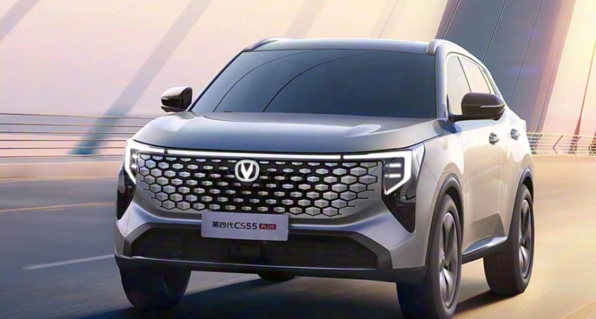 Всего от 930 тысяч рублей: в Китае стартовали продажи нового Changan CS55 Plus