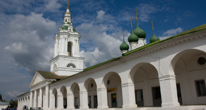 В Костроме предпринимателей начали штрафовать за неправильные вывески