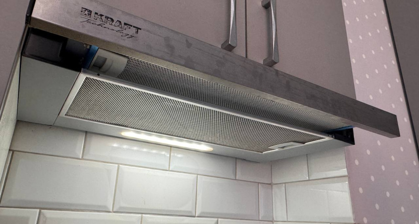 Почему хитрые хозяева давно отказались от вытяжки на кухни: нашли более удобный вариант