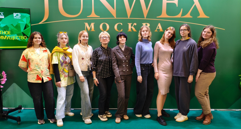 Пять студенток Костромского госуниверситета победили в престижном ювелирном конкурсе