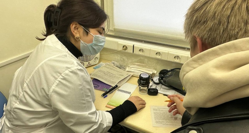 В Костромской области от гриппа вакцинировано почти 100 тысяч человек