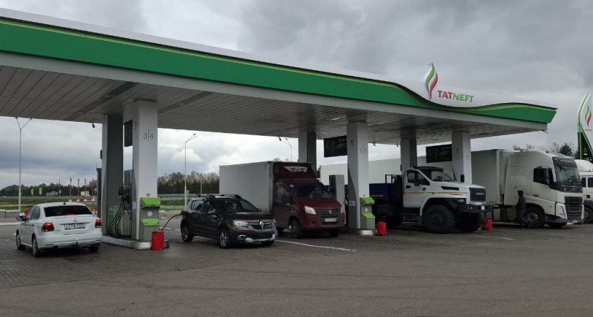 Чем бензин АИ-92 лучше АИ-95: факторы, о которых знают единицы