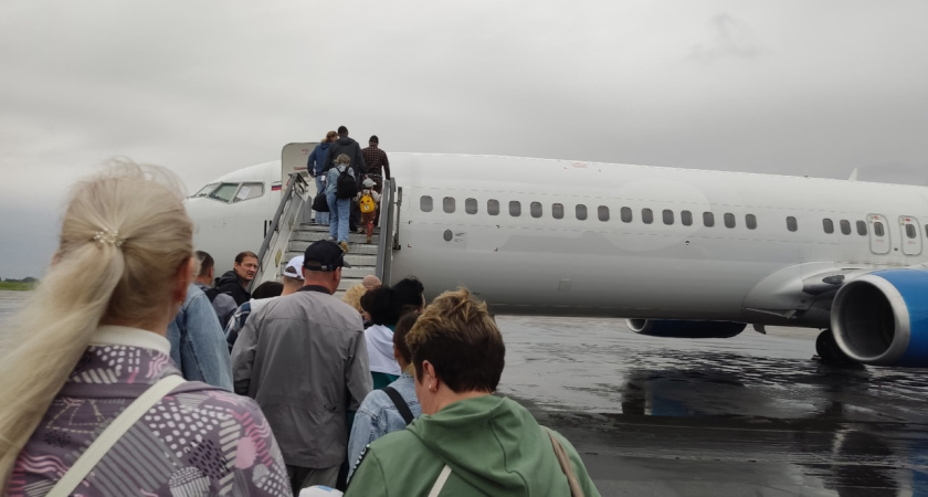 Российские авиавласти оценят безопасность костромского аэропорта