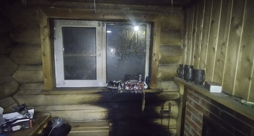 В Костромской области вспыхнула баня