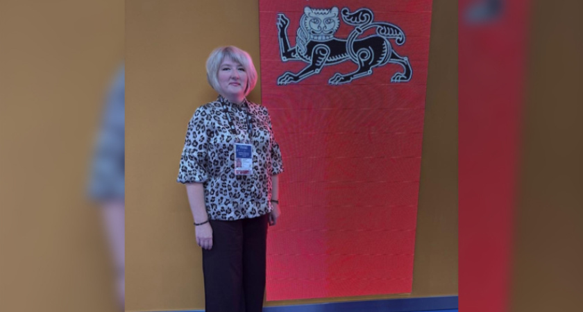 В Костромской области педагог из Буя получила награду от министра просвещения России