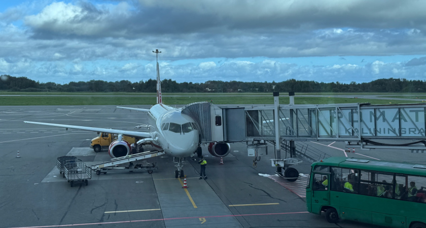 Хотели раздать деньги, а сами уехали из РФ: что стало с семьей, выигравшей миллиард в лотерею