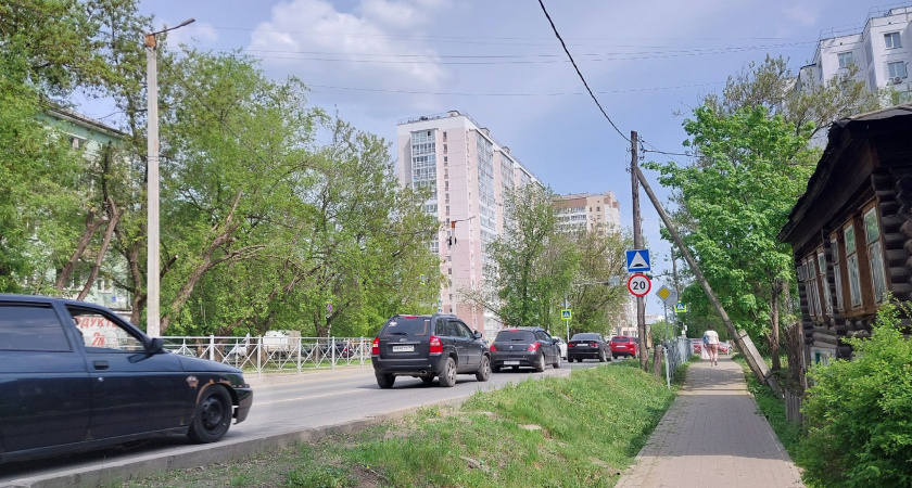 ГАИ пояснила - что нужно делать, если вы уже пересекли стоп-линию и загорелся красный сигнал светофора