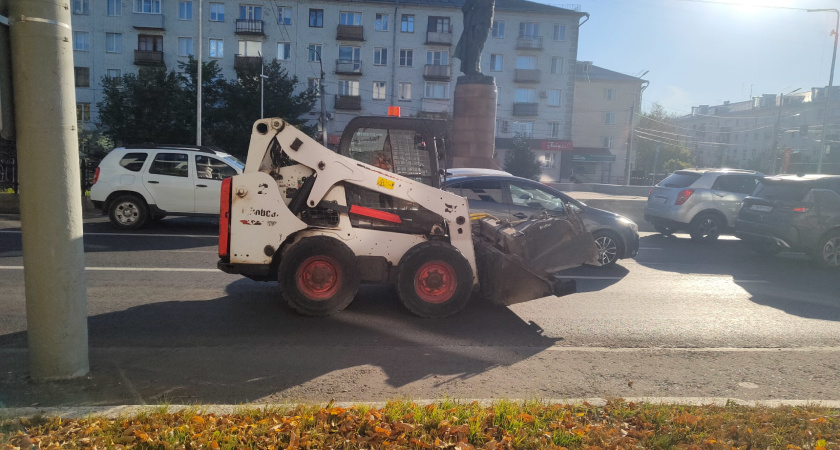 Верховный суд поставил жирную точку: можно ли обгонять с/х технику через сплошную линию разметки - что делать, если по трассе ползёт трактор