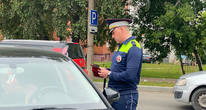 Не попадитесь в ловушку ГАИ: зачем инспектор спрашивает, куда вы едете, и как на то отвечать