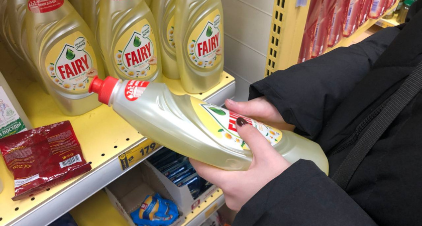 Стоит ли покупать в "Светофоре" мыло, гели или порошки для стирки и недорогой шампунь: мой личный опыт