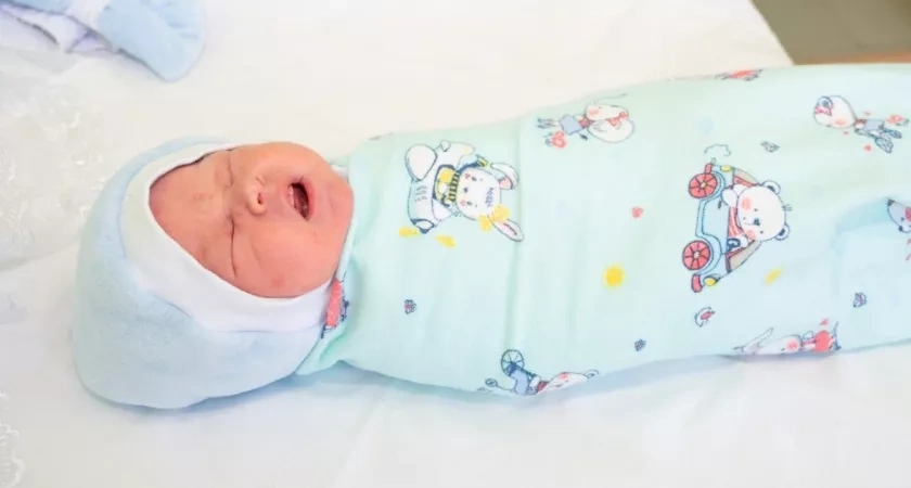 В Англии так называли королев, а сейчас мы нос воротим: прекрасное имя для дочери - в переводе значит "благородная"