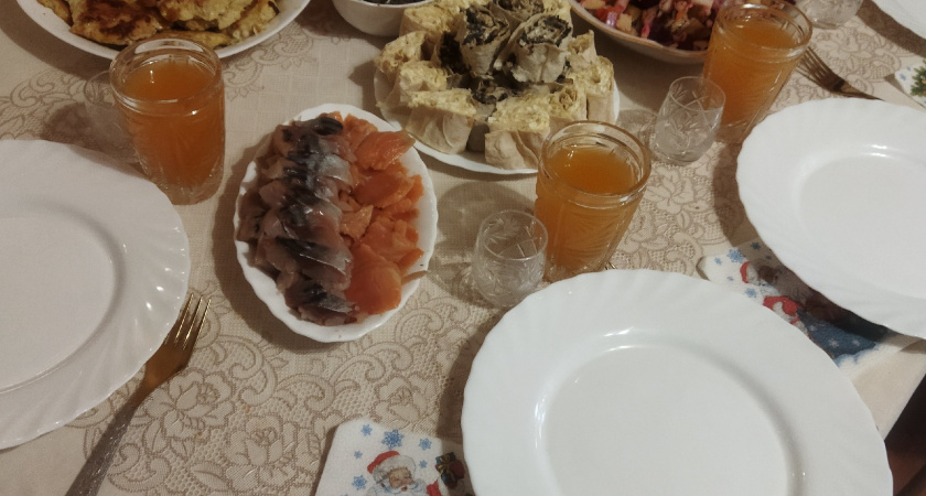 Что нельзя готовить на Новый год 2026 - год Огненной Лошади, а что должно быть на столе, чтобы привлечь удачу