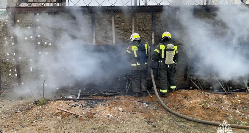 В Костроме сгорело здание ресторана "Муравьевка"