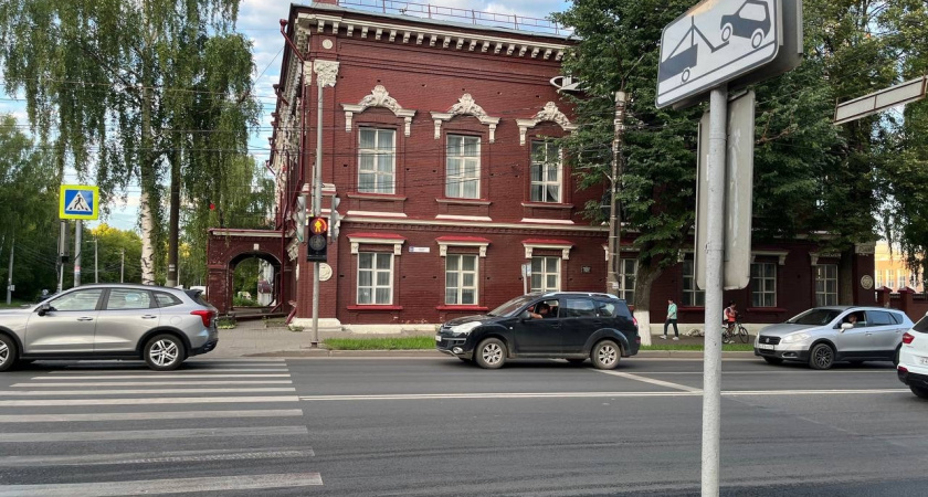Шаг на «зебру» больше не в вашу пользу: Верховный суд объяснил, когда теперь водитель должен уступать пешеходу - запомните раз и на всю жизнь