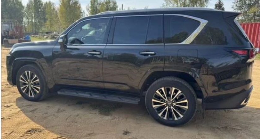 От Lexus до Maybach: обзор самых дорогих автомобилей на костромском рынке