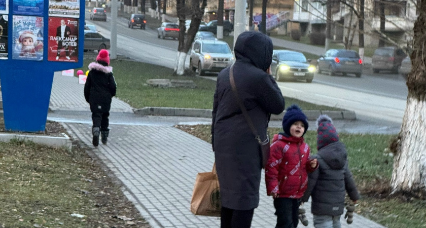 Более 7,8 миллиардов рублей получили семьи с детьми в Костромской области