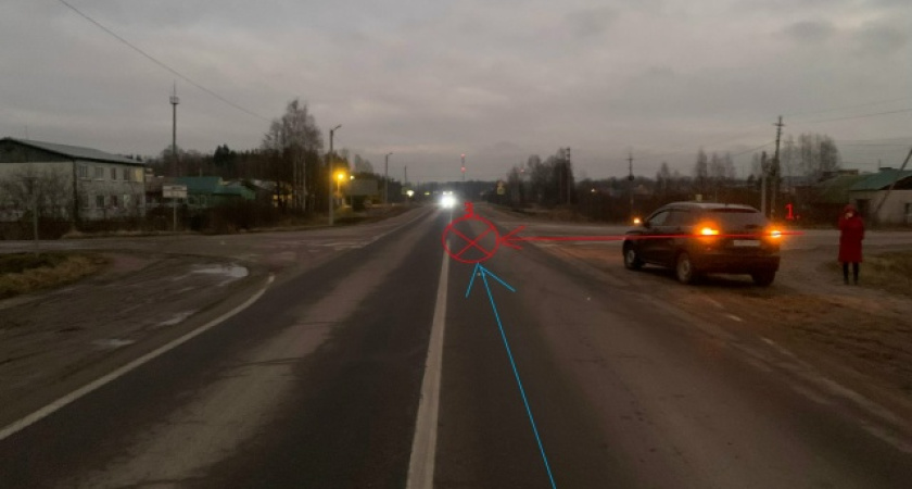 В Костромской области столкнулись мопед и "Лада": есть пострадавшие