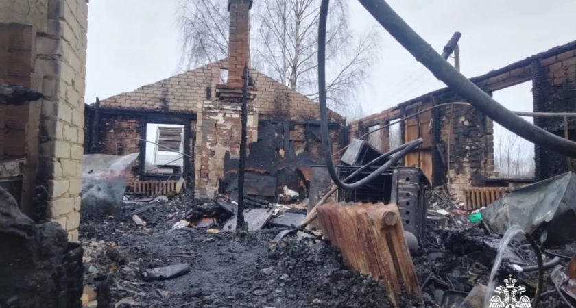 В Костромской области при пожаре пострадала 69-летняя женщина