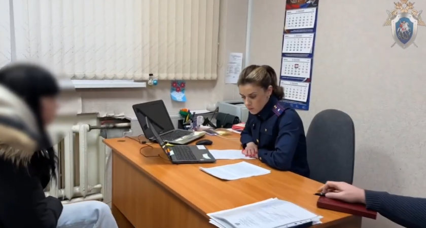 Сотрудники пункта выдачи заказов в Костроме подозреваются в хищении товаров