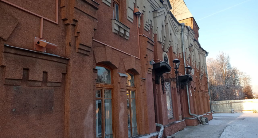 В Костроме театр кукол стал заложником затянувшегося ремонта