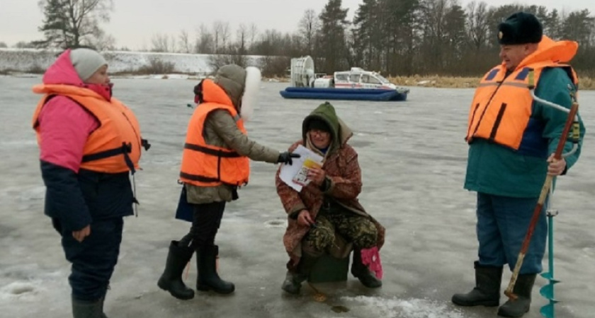 На водоемах Костромской области начался ледостав