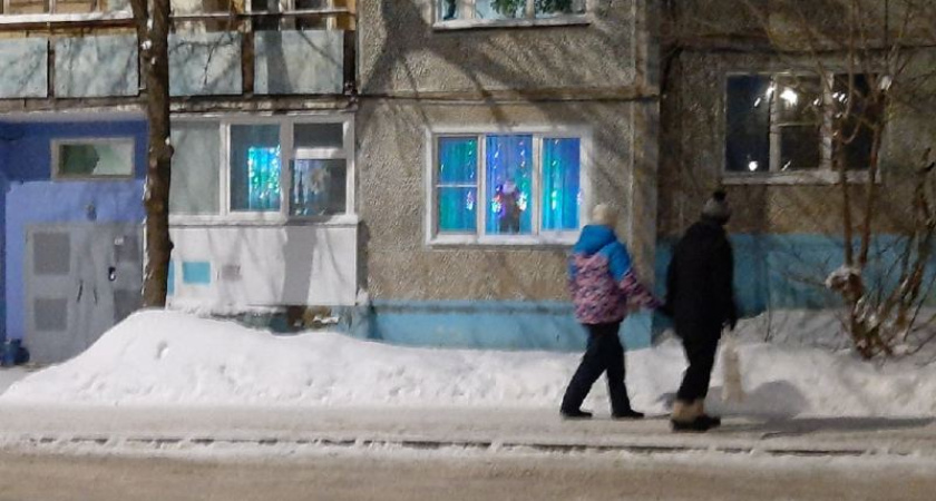 Костромичам рассказали, как безопасно украсить жилье гирляндами