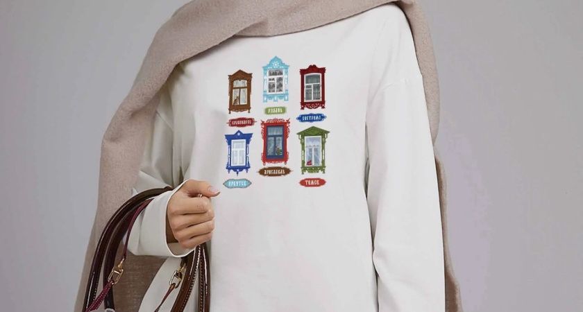 Костромские наличники стали частью коллекции футболок с символикой старинных городов