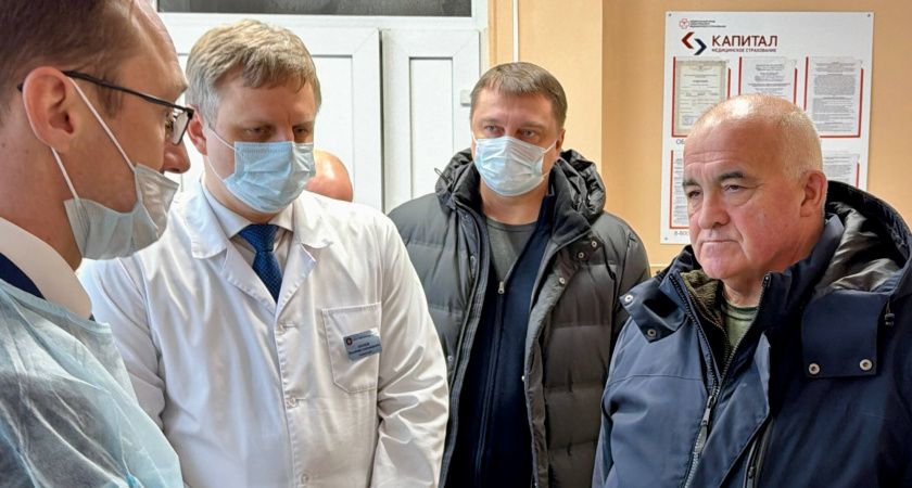 Губернатор Сергей Ситников проверил работу служб в первый день нового года