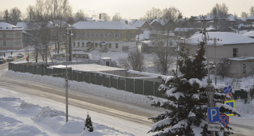 Реставрация уникальных Солигаличских торговых рядов возобновлена