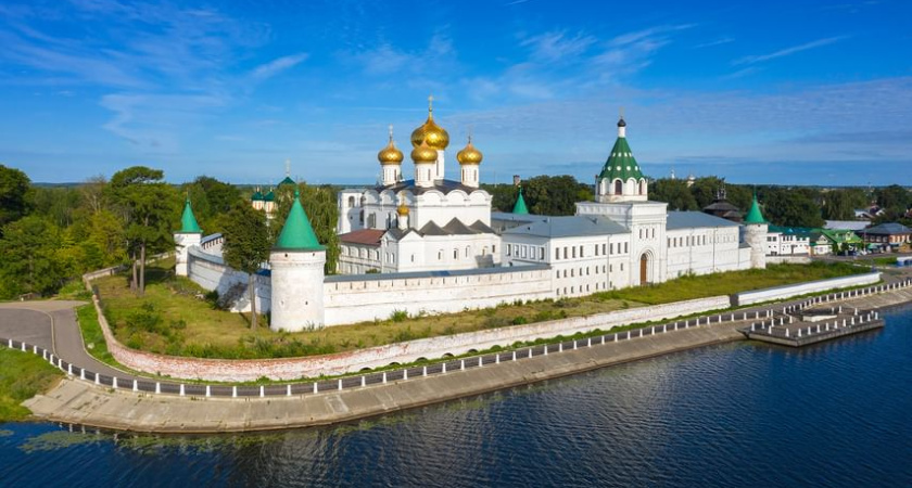 Костромские города изобразят на открытках к 60-летию Золотого кольца