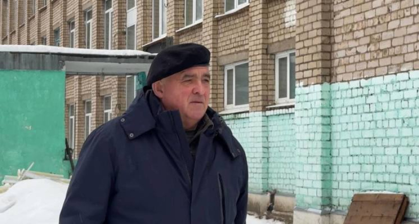 Школу под Костромой не могут сдать два года