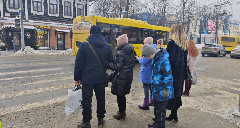 "99 тысяч - вы шутите?!": реальная зарплата костромичей оказалась сильно ниже статистики