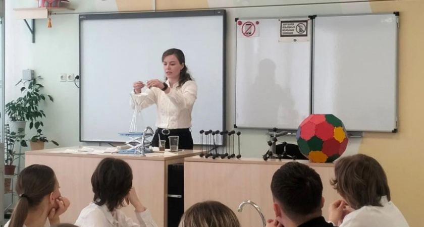 30 педагогов вышли в финал городского конкурса профмастерства в Костроме