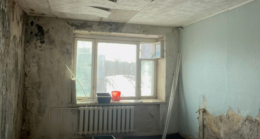 Жители военного общежития в Костроме сообщили о жизни в трущобах