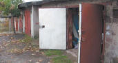 В Буе студенты обчистили гараж, приняв его за заброшенный
