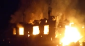 В Чухломском районе произошел пожар: пожилая пара с четырьмя детьми осталась без крыши над головой