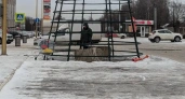 В Костроме начался демонтаж елок