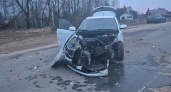 Женщина-водитель Kia Rio не уступила дорогу “Весте”: последствия аварии в Костромской области