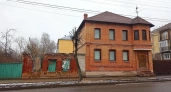 В Костроме пытаются сохранить ассиметричный дом