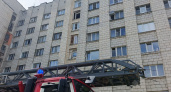 В Костроме из пылающей многоэтажки на улице Южной огнеборцы спасли четырех человек