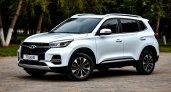Взял компактный кроссовер Chery Tiggo 4 - при первой же парковке стало все ясно: честная оценка владельца