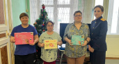 Сотрудники СК России поздравили постояльцев геронтологического центра с Новым годом