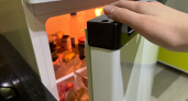 Выкиньте их в урну: Эксперты назвали 3 типа продуктов, которые категорически нельзя хранить на дверце холодильника
