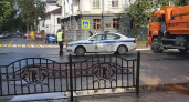  Сотрудник ГАИ протаранил бетонный забор в Нерехте