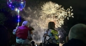 Лучшие фейерверки показали в Костроме на Серебряной Ладье