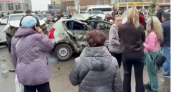 ДТП с вылетевшими к остановке авто и погибшей женщиной попало на видео