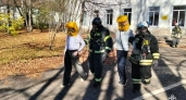 В Костроме из школы эвакуировали 130 детей в противогазах